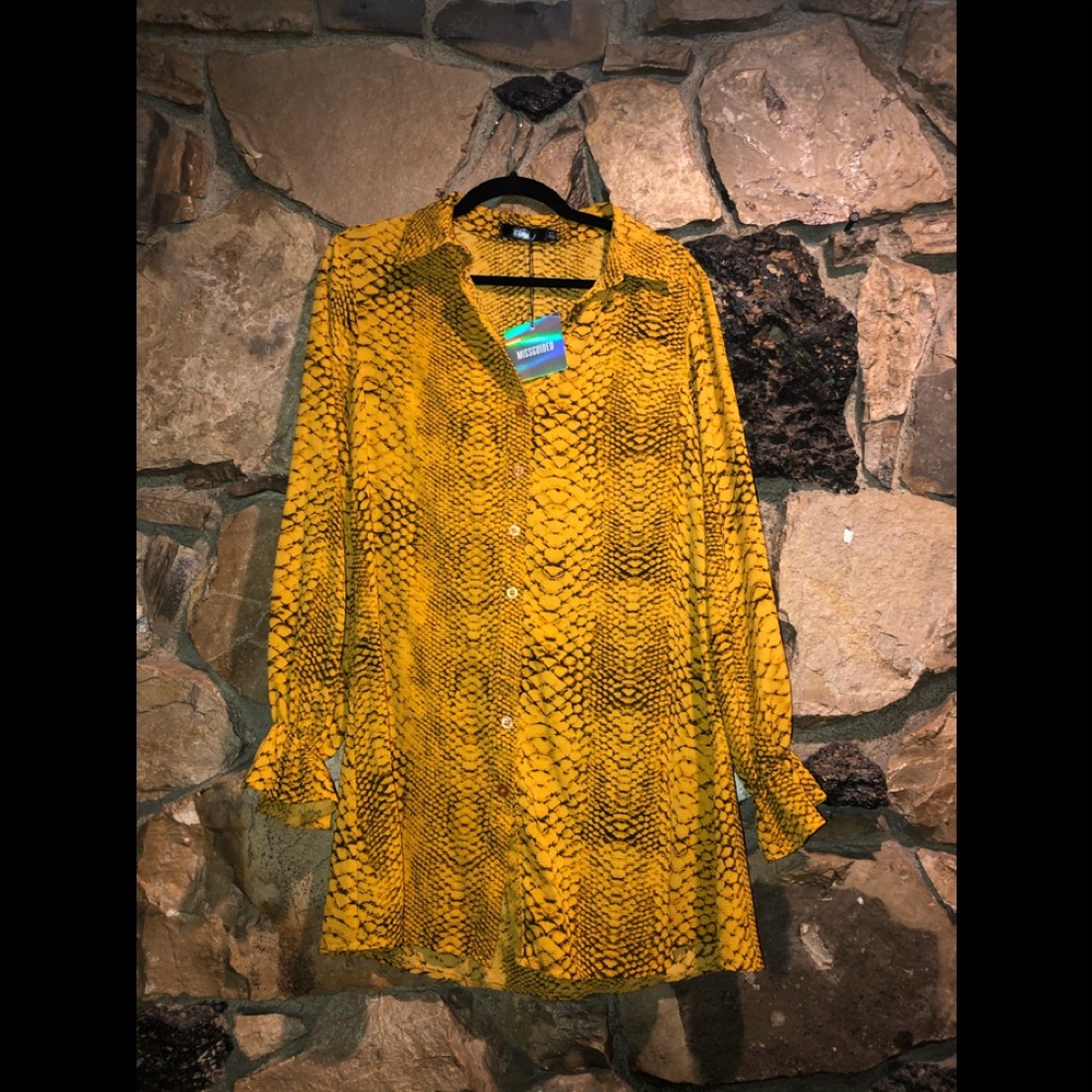BRAND NEW Missguided Snakeprint Oversized Dress